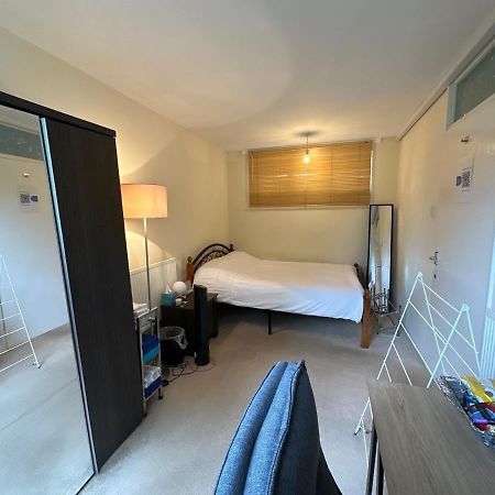 Cozy Room In Shared Home Near Canary Wharf London Eksteriør bilde